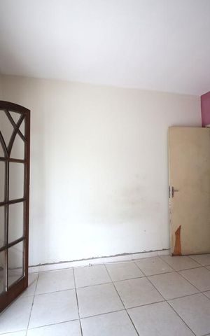 Casa à venda com 100m², 2 quartos e 1 vagaQuarto 2