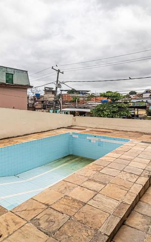 Apartamento à venda com 465m², 3 quartos e 3 vagas Apartamento à venda com 465m², 3 quartos e 3 vagasPiscina