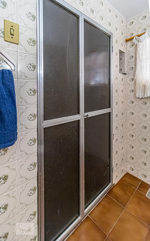 Apartamento à venda com 465m², 3 quartos e 3 vagas Apartamento à venda com 465m², 3 quartos e 3 vagasBanheiro da Suíte