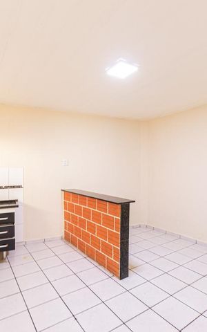 Casa à venda com 240m², 2 quartos e 2 vagas Casa à venda com 240m², 2 quartos e 2 vagasCasa 3