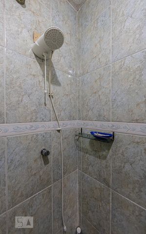 Casa à venda com 240m², 2 quartos e 2 vagas Casa à venda com 240m², 2 quartos e 2 vagasCasa 2