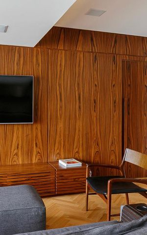 Apartamento à venda com 121m², 2 quartos e 2 vagas Apartamento à venda com 121m², 2 quartos e 2 vagasSala