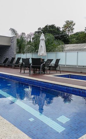Apartamento à venda com 121m², 2 quartos e 2 vagas Apartamento à venda com 121m², 2 quartos e 2 vagasPiscina
