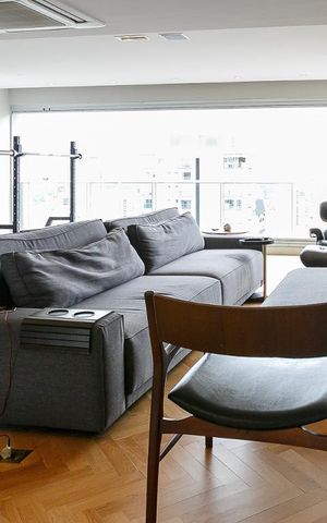 Apartamento à venda com 121m², 2 quartos e 2 vagas Apartamento à venda com 121m², 2 quartos e 2 vagasSala