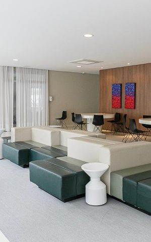 Apartamento à venda com 121m², 2 quartos e 2 vagas Apartamento à venda com 121m², 2 quartos e 2 vagasSalão de Festas