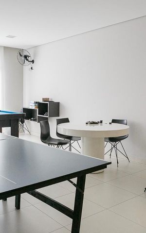 Apartamento à venda com 121m², 2 quartos e 2 vagas Apartamento à venda com 121m², 2 quartos e 2 vagasSalão de Jogos
