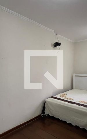 Casa à venda com 100m², 3 quartos e 4 vagas Casa à venda com 100m², 3 quartos e 4 vagasCasa 1 - Suíte 1