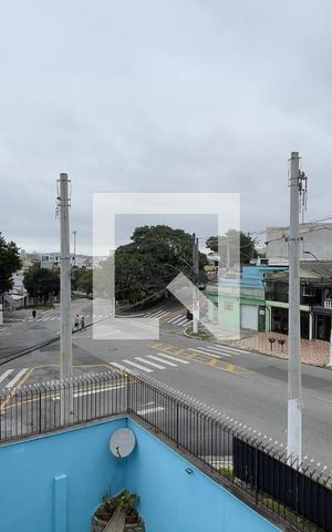 Casa à venda com 100m², 3 quartos e 4 vagas Casa à venda com 100m², 3 quartos e 4 vagasÁrea comum