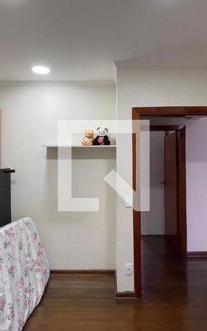Casa à venda com 100m², 3 quartos e 4 vagas Casa à venda com 100m², 3 quartos e 4 vagasCasa 1 - Suíte 2