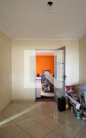 Casa à venda com 100m², 3 quartos e 4 vagas Casa à venda com 100m², 3 quartos e 4 vagasCasa 1 - Sala de Jantar
