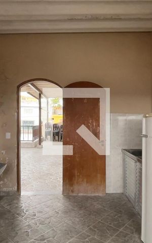 Casa à venda com 100m², 3 quartos e 4 vagas Casa à venda com 100m², 3 quartos e 4 vagasCasa 2 - Área de Serviço