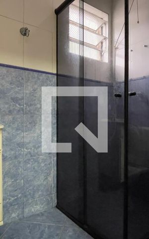 Casa à venda com 100m², 3 quartos e 4 vagas Casa à venda com 100m², 3 quartos e 4 vagasCasa 1 - Banheiro Suíte 2