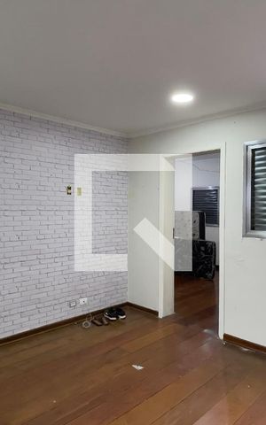 Casa à venda com 100m², 3 quartos e 4 vagas Casa à venda com 100m², 3 quartos e 4 vagasCasa 2 - Sala