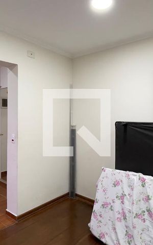 Casa à venda com 100m², 3 quartos e 4 vagas Casa à venda com 100m², 3 quartos e 4 vagasCasa 1 - Suíte 2