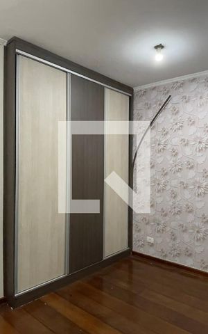 Casa à venda com 100m², 3 quartos e 4 vagas Casa à venda com 100m², 3 quartos e 4 vagasCasa 2 - Quarto 1