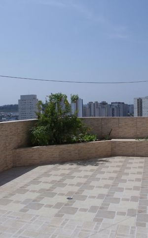 Apartamento à venda com 140m², 3 quartos e 2 vagasCobertura