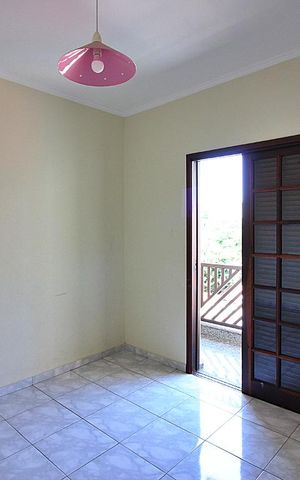 Casa à venda com 240m², 3 quartos e 6 vagasQuarto 3