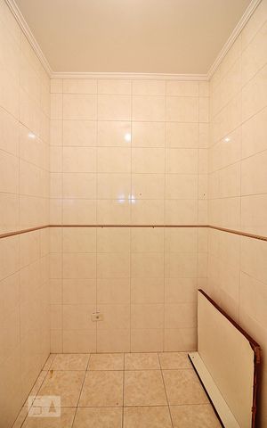 Casa à venda com 240m², 3 quartos e 6 vagasDispensa