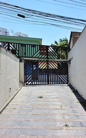 Casa à venda com 240m², 3 quartos e 6 vagasGaragem