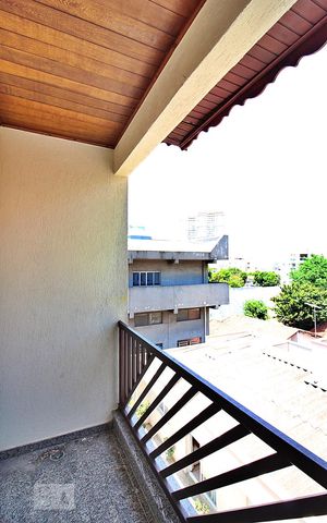 Casa à venda com 240m², 3 quartos e 6 vagasVaranda do Quarto 3