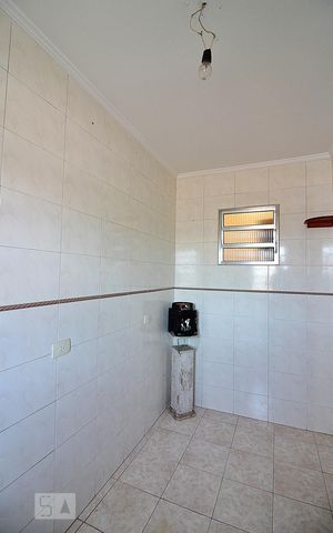 Casa à venda com 240m², 3 quartos e 6 vagasLavanderia
