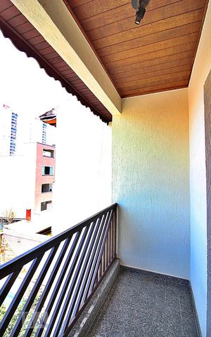 Casa à venda com 240m², 3 quartos e 6 vagasVaranda do Quarto 3