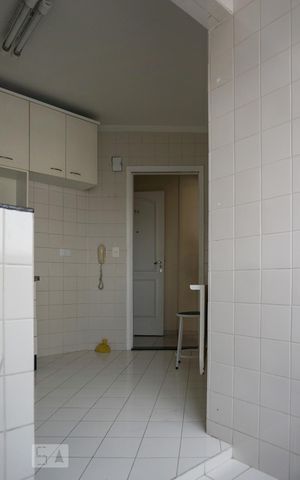 Apartamento à venda com 58m², 2 quartos e 1 vaga Apartamento à venda com 58m², 2 quartos e 1 vagaÁrea de Serviço