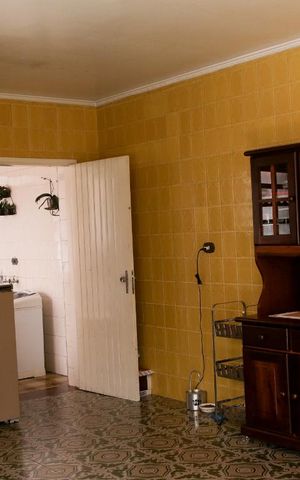 Casa para alugar com 310m², 6 quartos e 10 vagasCozinha
