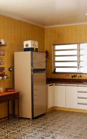 Casa para alugar com 310m², 6 quartos e 10 vagasCozinha