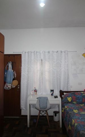Casa à venda com 300m², 2 quartos e 2 vagasQuarto 2