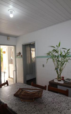 Casa à venda com 300m², 2 quartos e 2 vagasCopa 