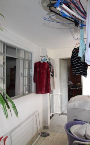 Casa à venda com 300m², 2 quartos e 2 vagasÁrea serviço