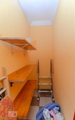 Casa à venda com 350m², 3 quartos e 4 vagasDeposito