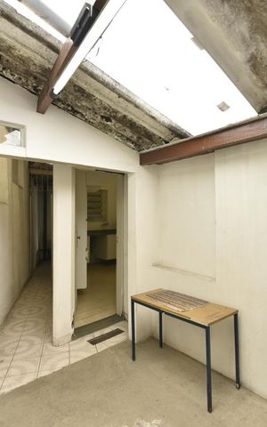 Casa à venda com 100m², 3 quartos e 1 vagaÁrea externa