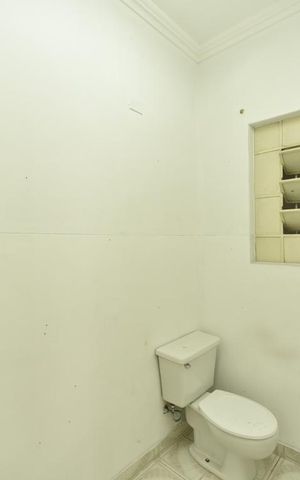 Casa à venda com 100m², 3 quartos e 1 vagaBanheiro