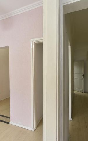 Casa à venda com 100m², 3 quartos e 1 vagaCorredor