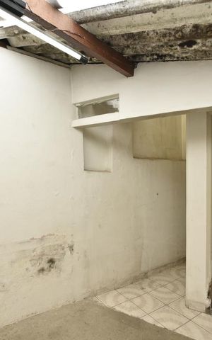Casa à venda com 100m², 3 quartos e 1 vagaÁrea externa