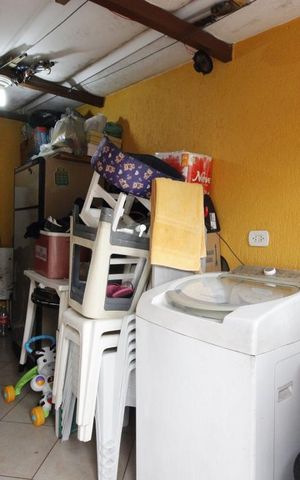 Casa à venda com 102m², 2 quartos e 4 vagasÁrea de Serviço e despensa