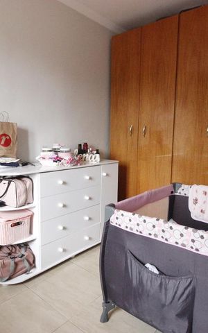 Casa à venda com 102m², 2 quartos e 4 vagasQuarto 2