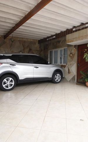 Casa à venda com 102m², 2 quartos e 4 vagasGaragem