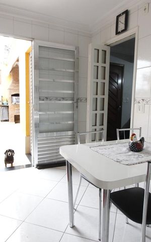 Casa à venda com 102m², 2 quartos e 4 vagasCozinha