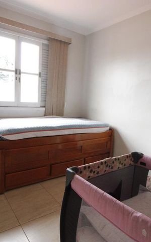 Casa à venda com 102m², 2 quartos e 4 vagasQuarto 2