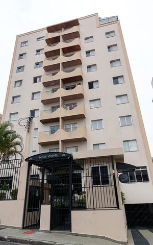 Apartamento para alugar com 90m², 3 quartos e 1 vagaFachada do prédio