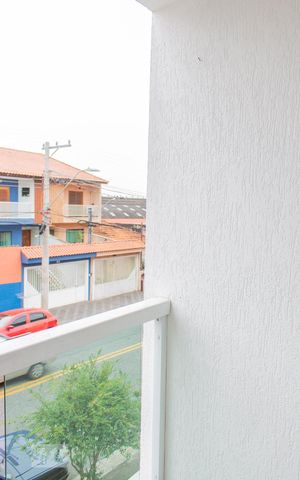 Casa à venda com 180m², 4 quartos e 3 vagas Casa à venda com 180m², 4 quartos e 3 vagasVaranda do Quarto 2
