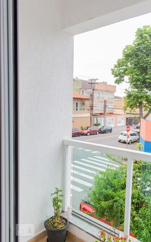 Casa à venda com 180m², 4 quartos e 3 vagas Casa à venda com 180m², 4 quartos e 3 vagasVaranda do Quarto 2