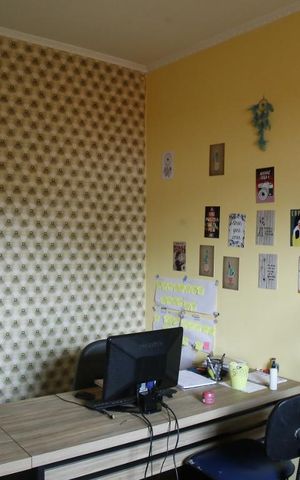 Casa à venda com 300m², 4 quartos e 3 vagasquarto 2