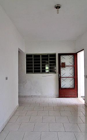 Casa à venda com 150m², 3 quartos e 3 vagasÁrea de Serviço