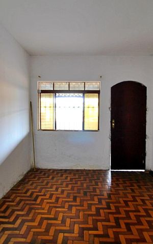 Casa à venda com 150m², 3 quartos e 3 vagasSala