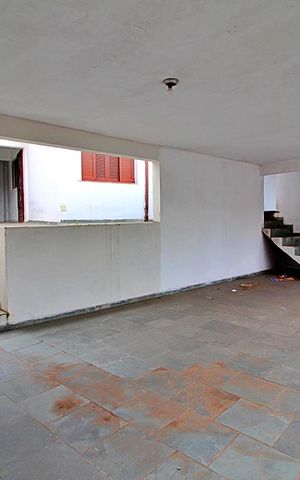 Casa à venda com 150m², 3 quartos e 3 vagasGaragem