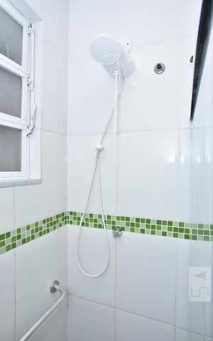 Casa de condomínio à venda com 160m², 4 quartos e 1 vagaBanheiro Social